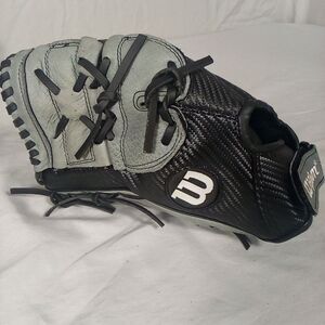 Wilson A360 12 Inch Utility Baseball Glove LHT Grey Black A03LB2112 Broken In